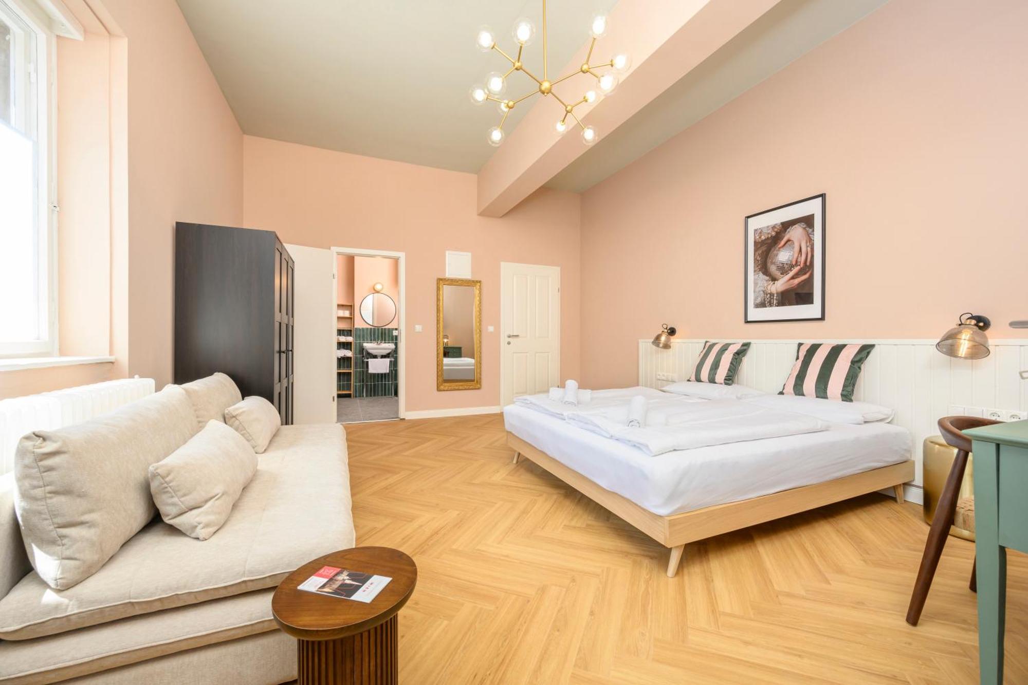 Palais Palffy Suits Wien Exterior foto